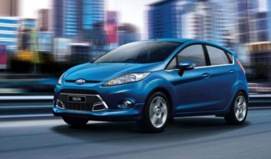 Ford Fiesta bị điều tra tại Mỹ vì cửa tự động mở khi xe đang chạy